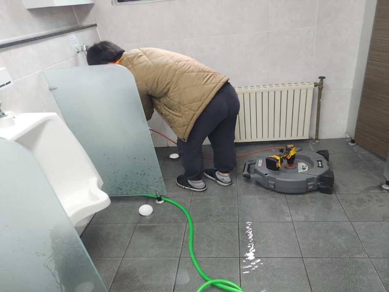 미사 변기가 막혔을 때 먼저 할 일 3가지